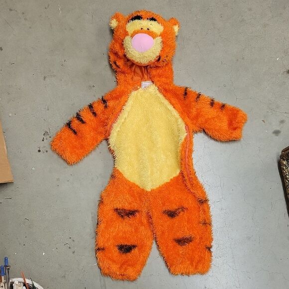 Disney Store Winne The Pooh Tigger Costume Boys Girls 12 Months - Picture 1 of 6